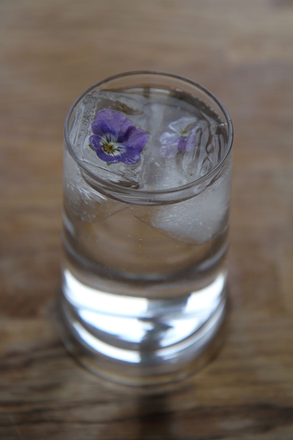 isbiter med blomster