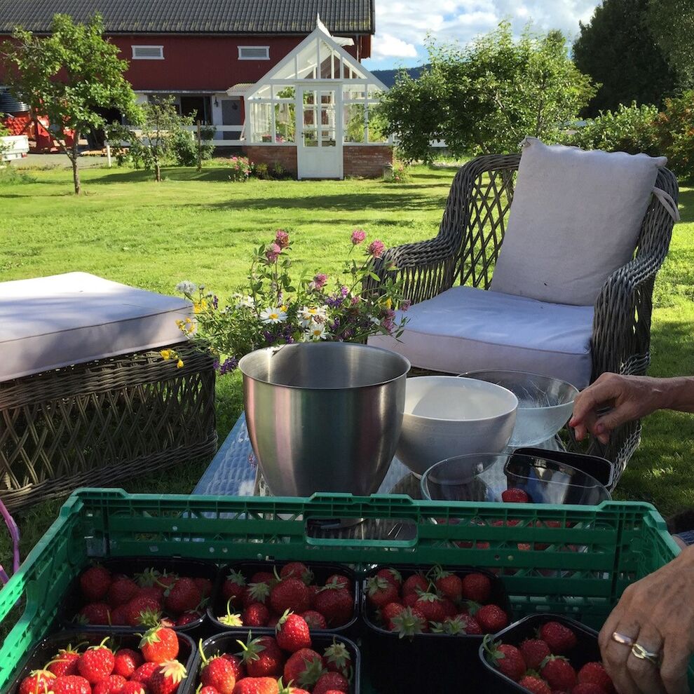 lage jordbærsyltetøy