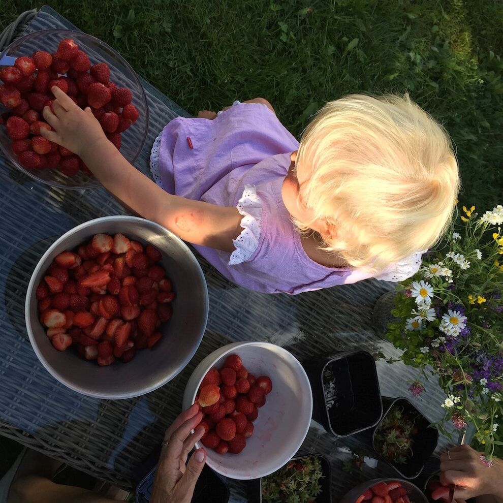 lage jordbærsyltetøy