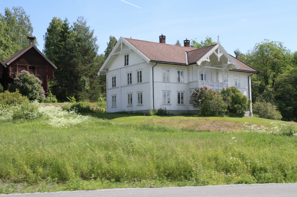 sveitserstil hus krødsherad