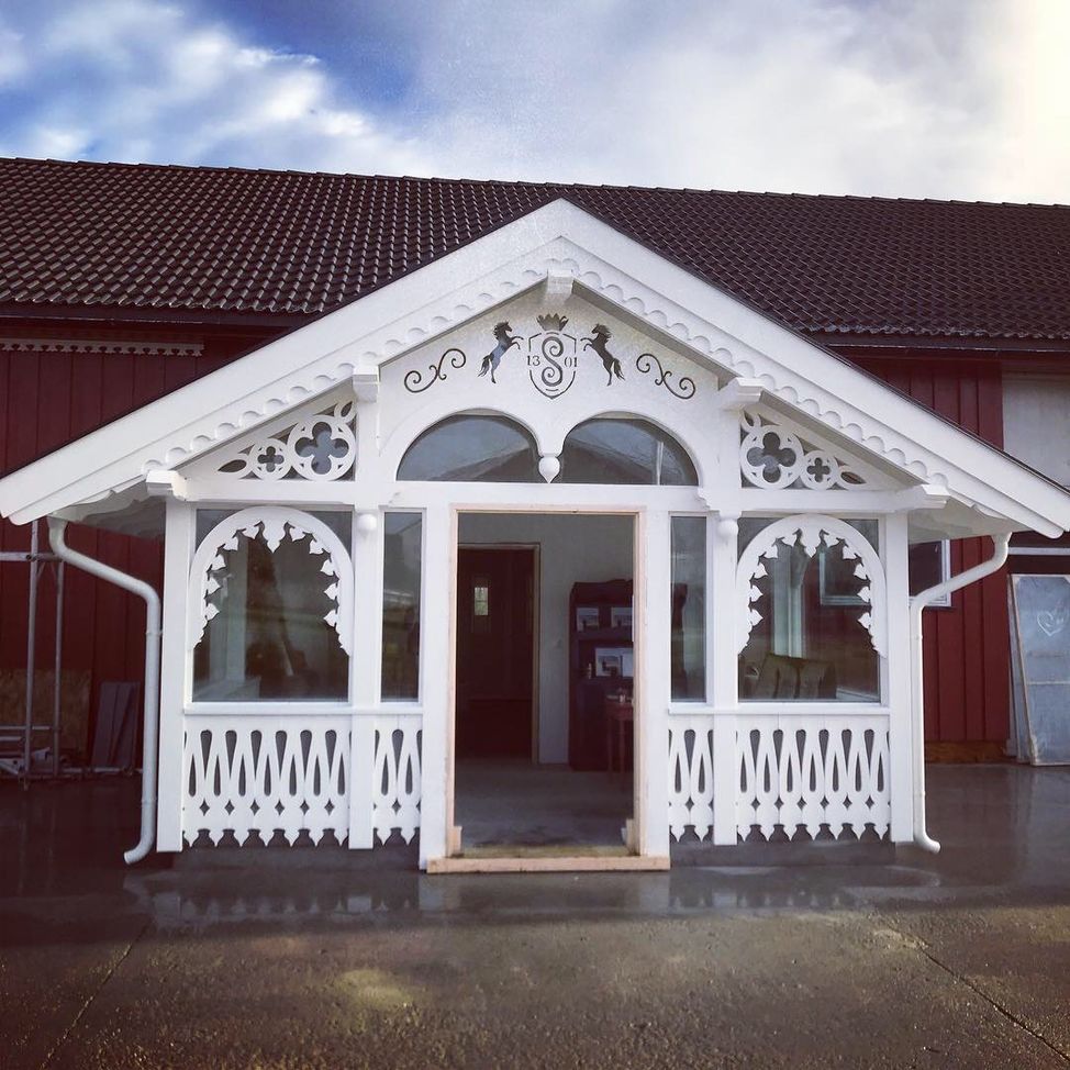 gårdsbutikk sveitserstil nedre skinnes gård