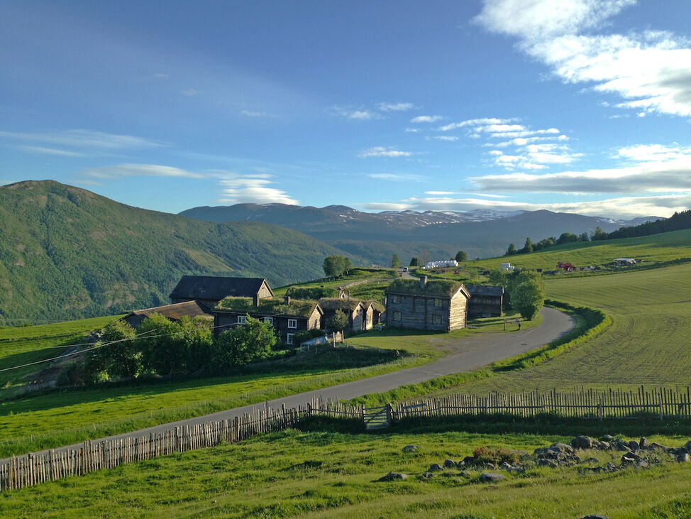 Valbjør gard